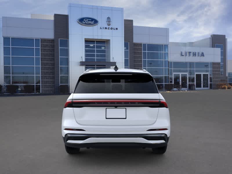 Thumbnail: 2026 Lincoln Nautilus - 5