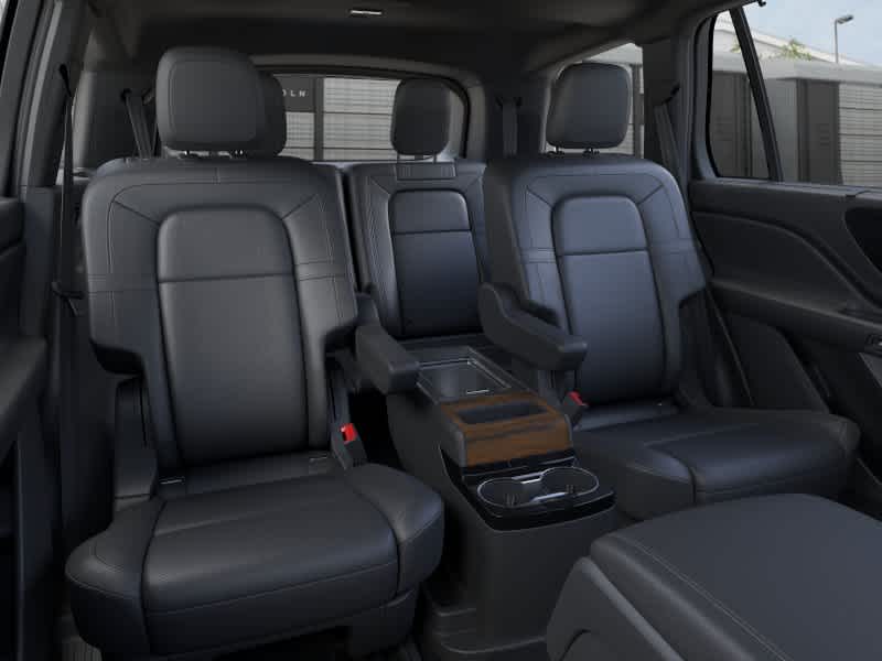 Thumbnail: 2026 Lincoln Aviator - 11