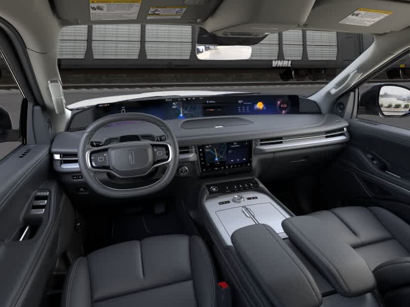 Thumbnail: 2026 Lincoln Navigator - 9