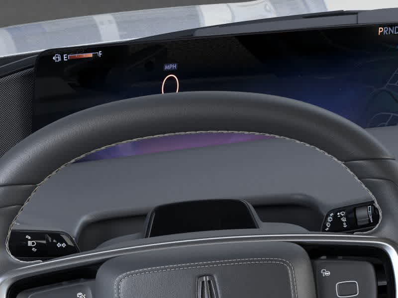 Thumbnail: 2025 Lincoln Navigator L - 13