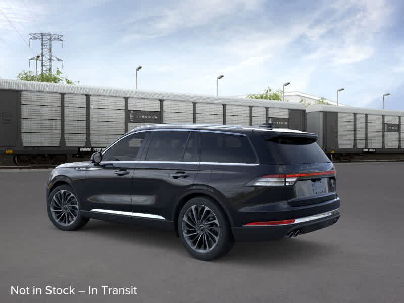 Thumbnail: 2026 Lincoln Aviator - 4