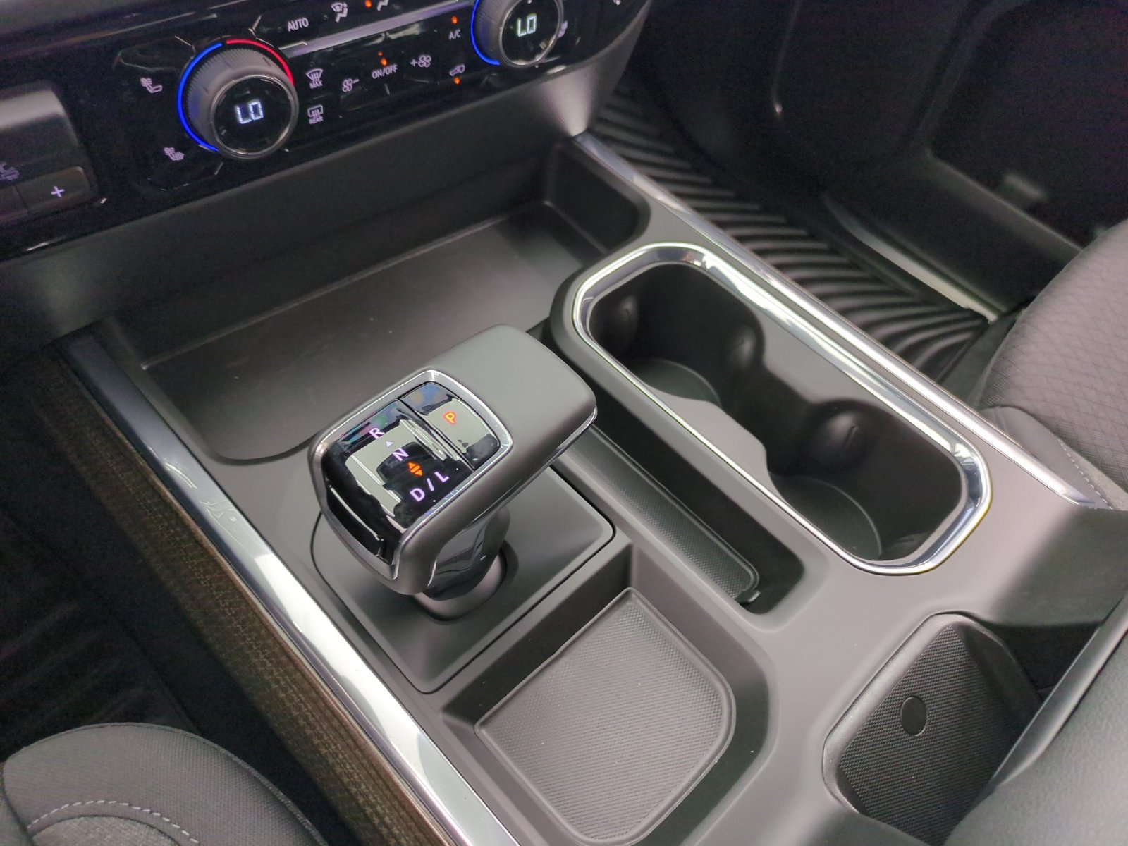 2026 Chevrolet Silverado 1500 RST - Photo 30