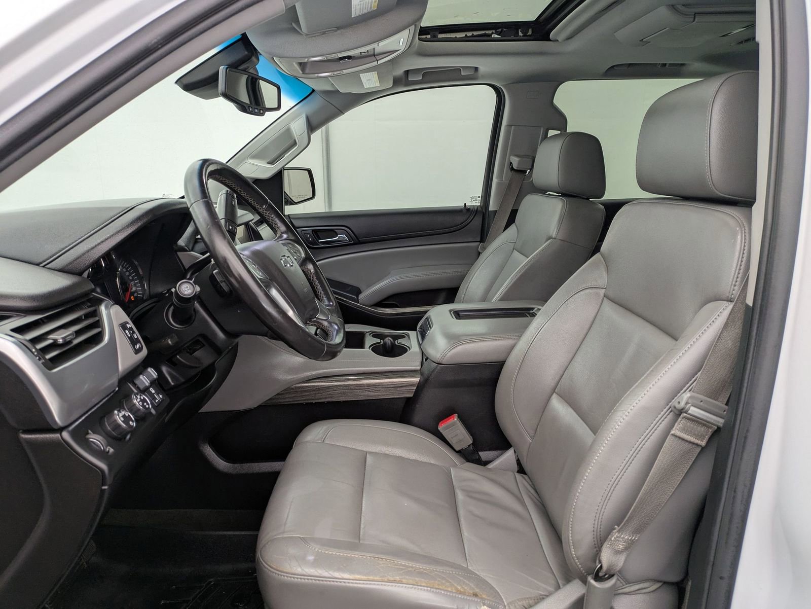 Thumbnail: 2015 Chevrolet Tahoe - 17