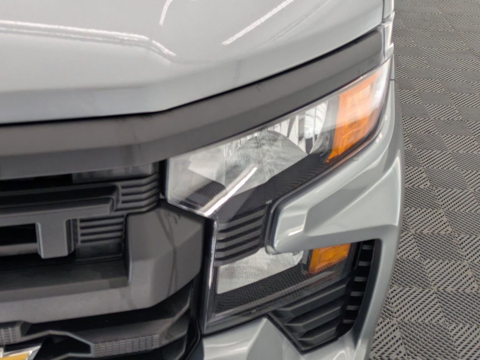 2025 Chevrolet Silverado 1500 Work Truck - Photo 10