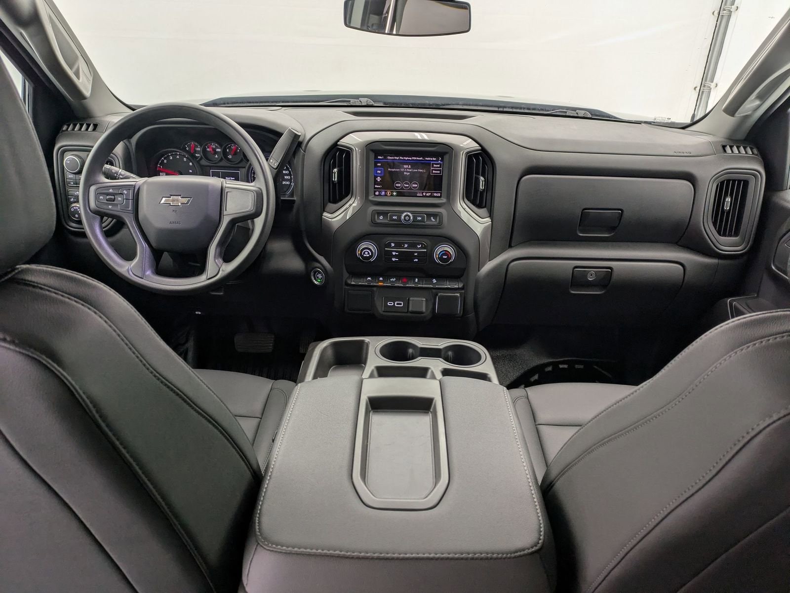 Thumbnail: 2023 Chevrolet Silverado 1500 - 16