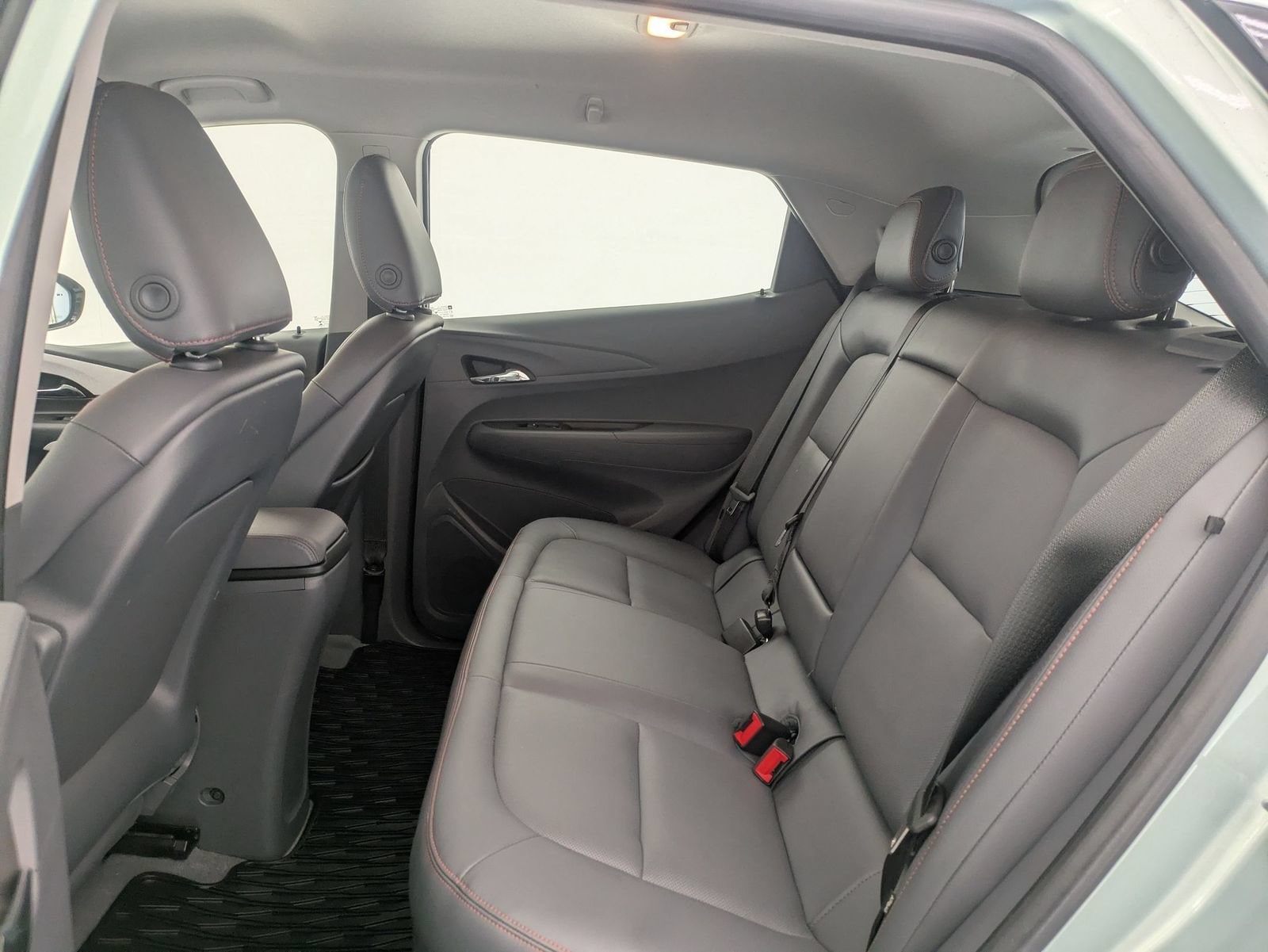 Thumbnail: 2019 Chevrolet Bolt EV - 19