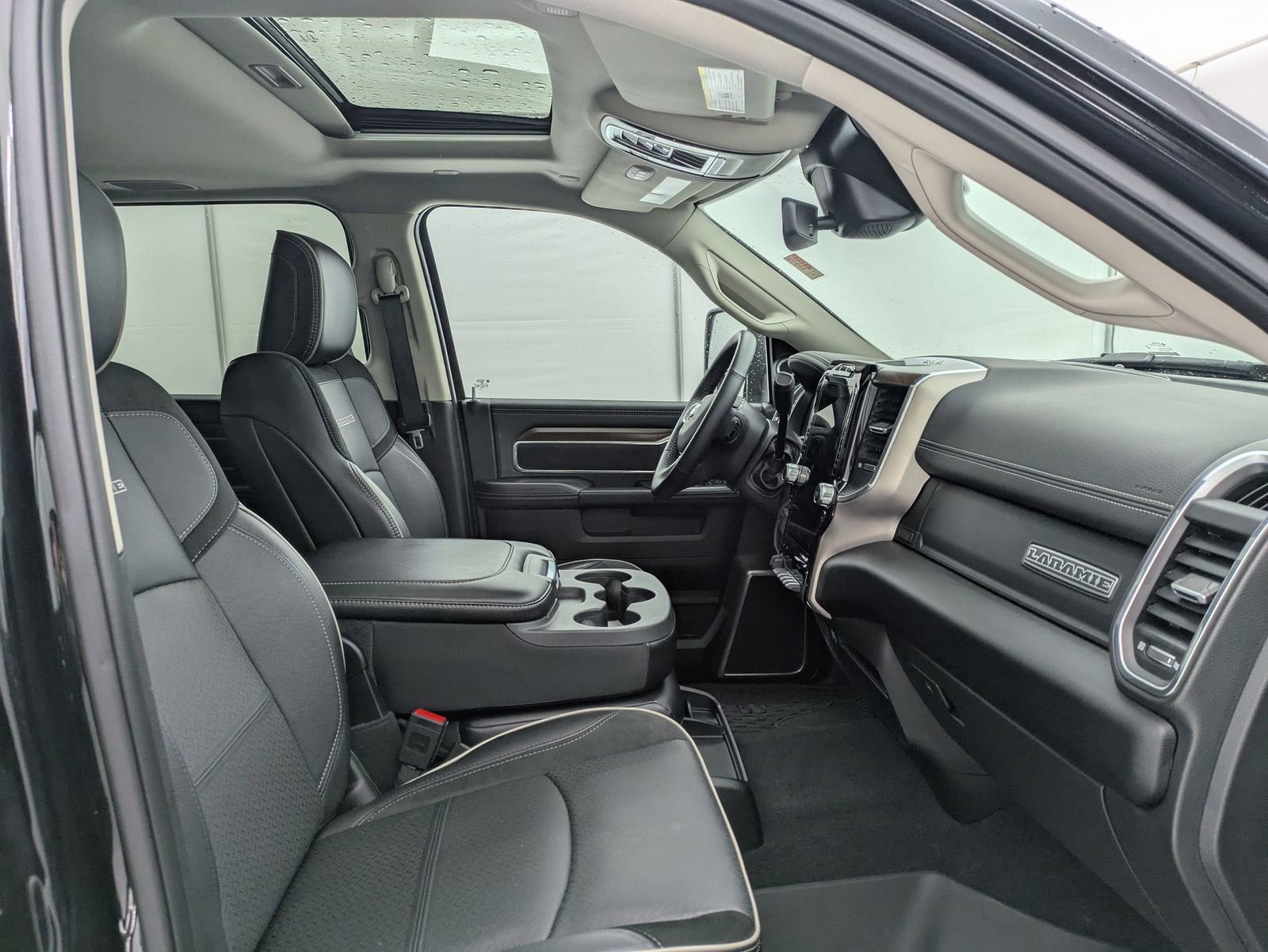 2024 RAM Ram 2500 Pickup Laramie - Photo 25