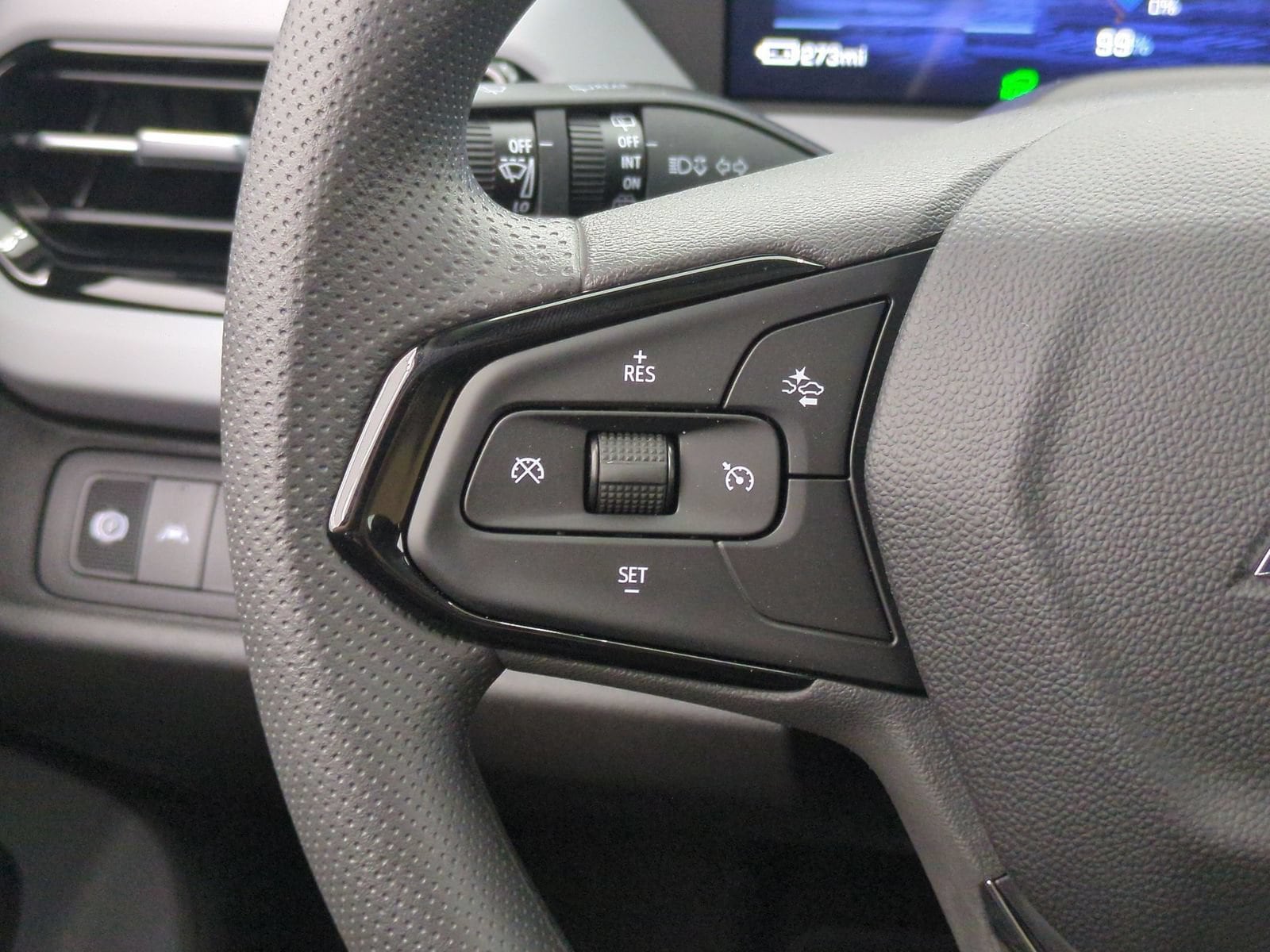 2027 Chevrolet Bolt LT - Photo 22