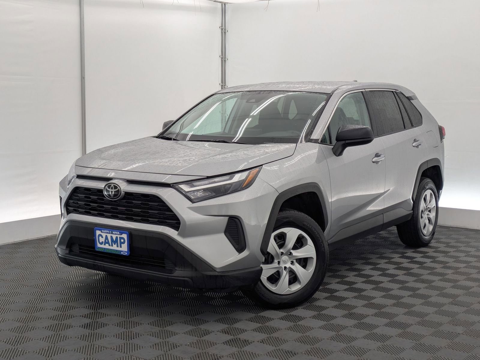 2024 Toyota RAV4 LE AWD's photo