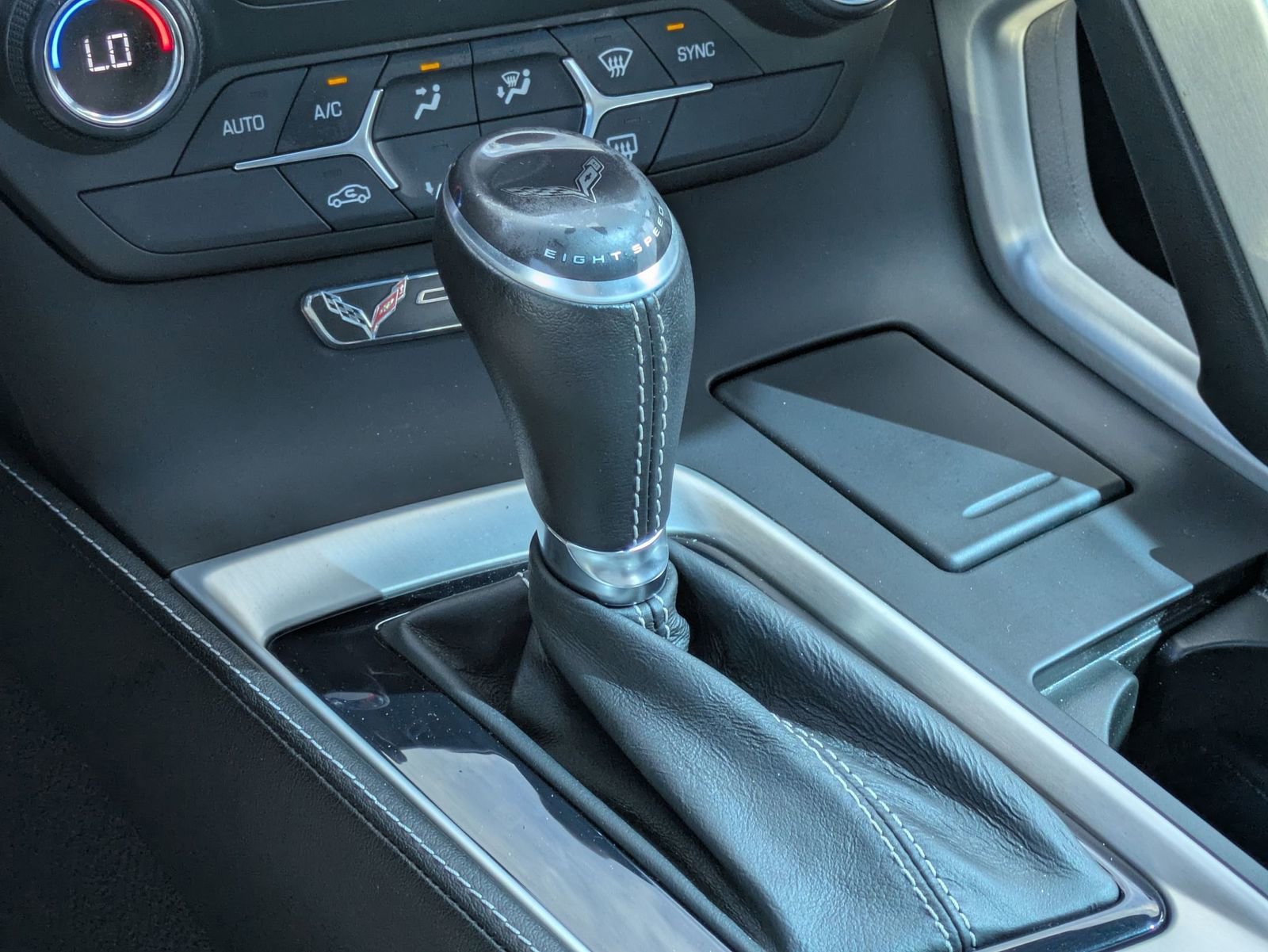 Thumbnail: 2015 Chevrolet Corvette - 28