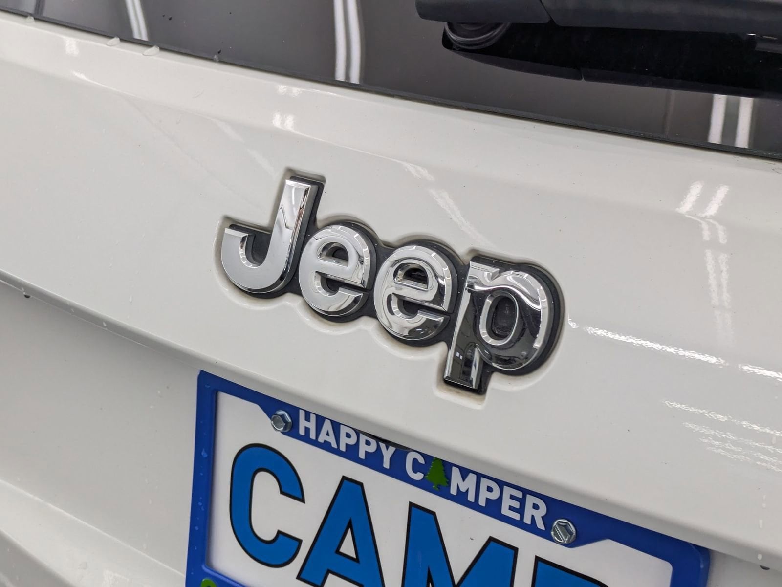 Thumbnail: 2019 Jeep Grand Cherokee - 12