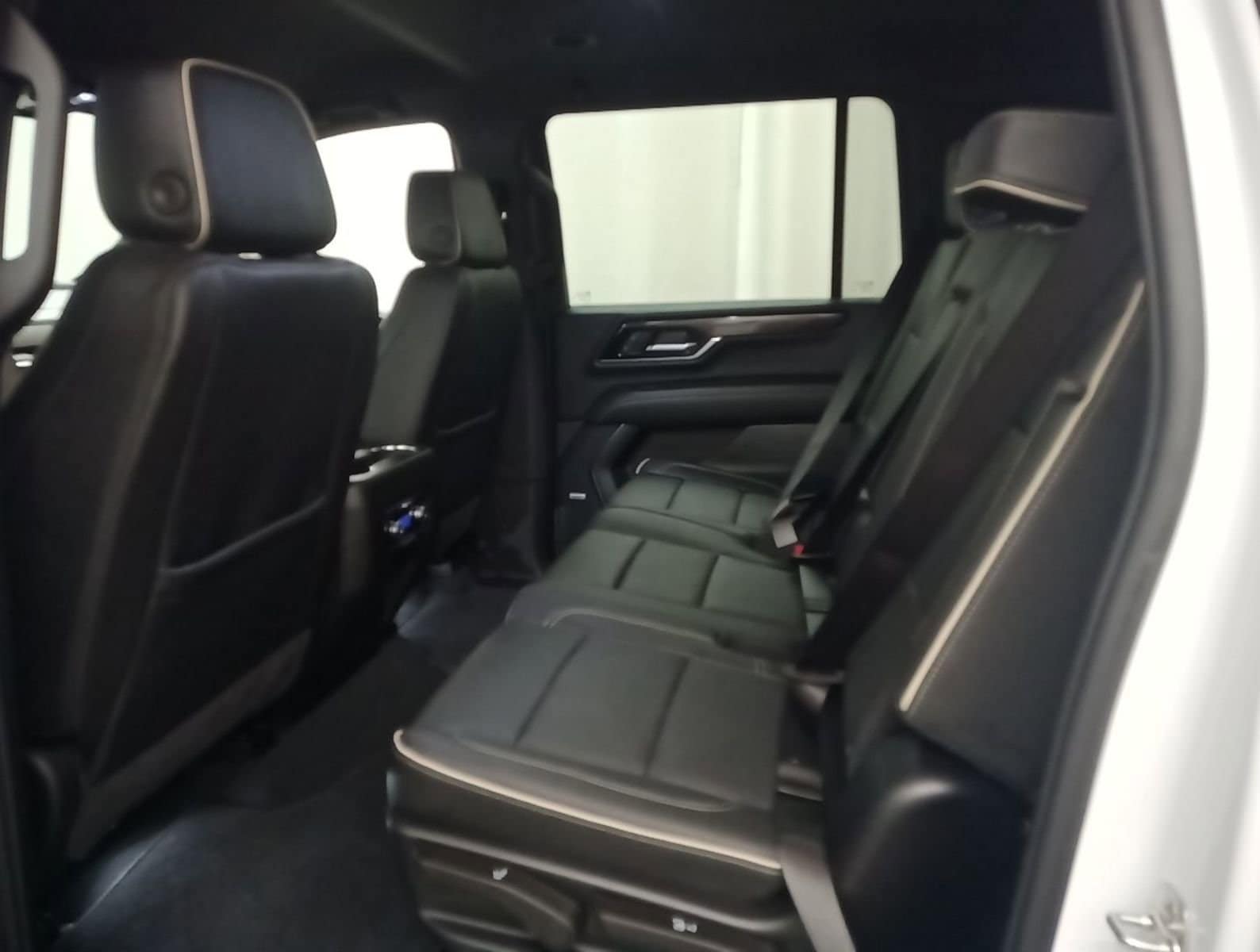 Thumbnail: 2026 GMC Yukon XL - 5