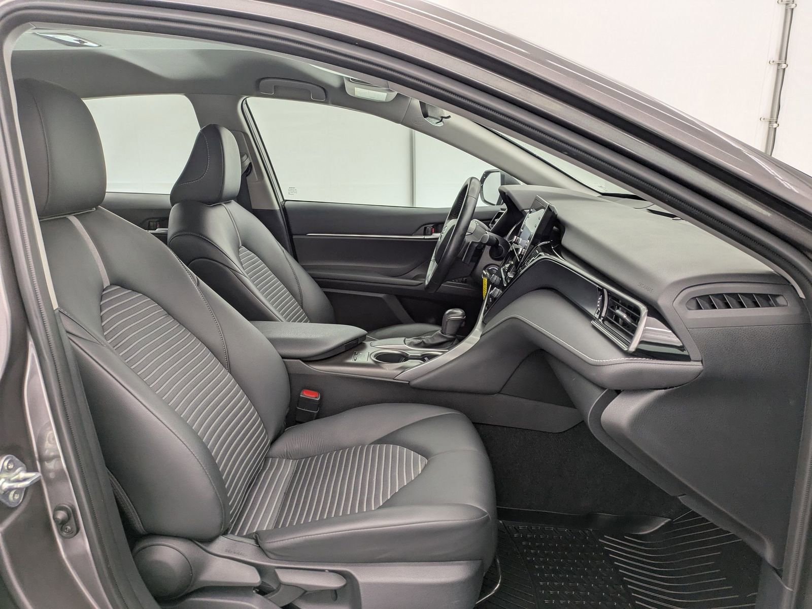 Thumbnail: 2024 Toyota Camry - 21