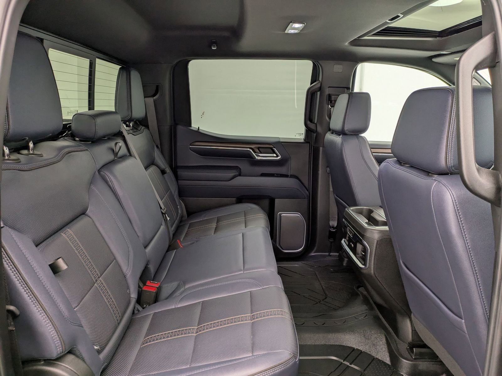 Thumbnail: 2024 Chevrolet Silverado 1500 - 22