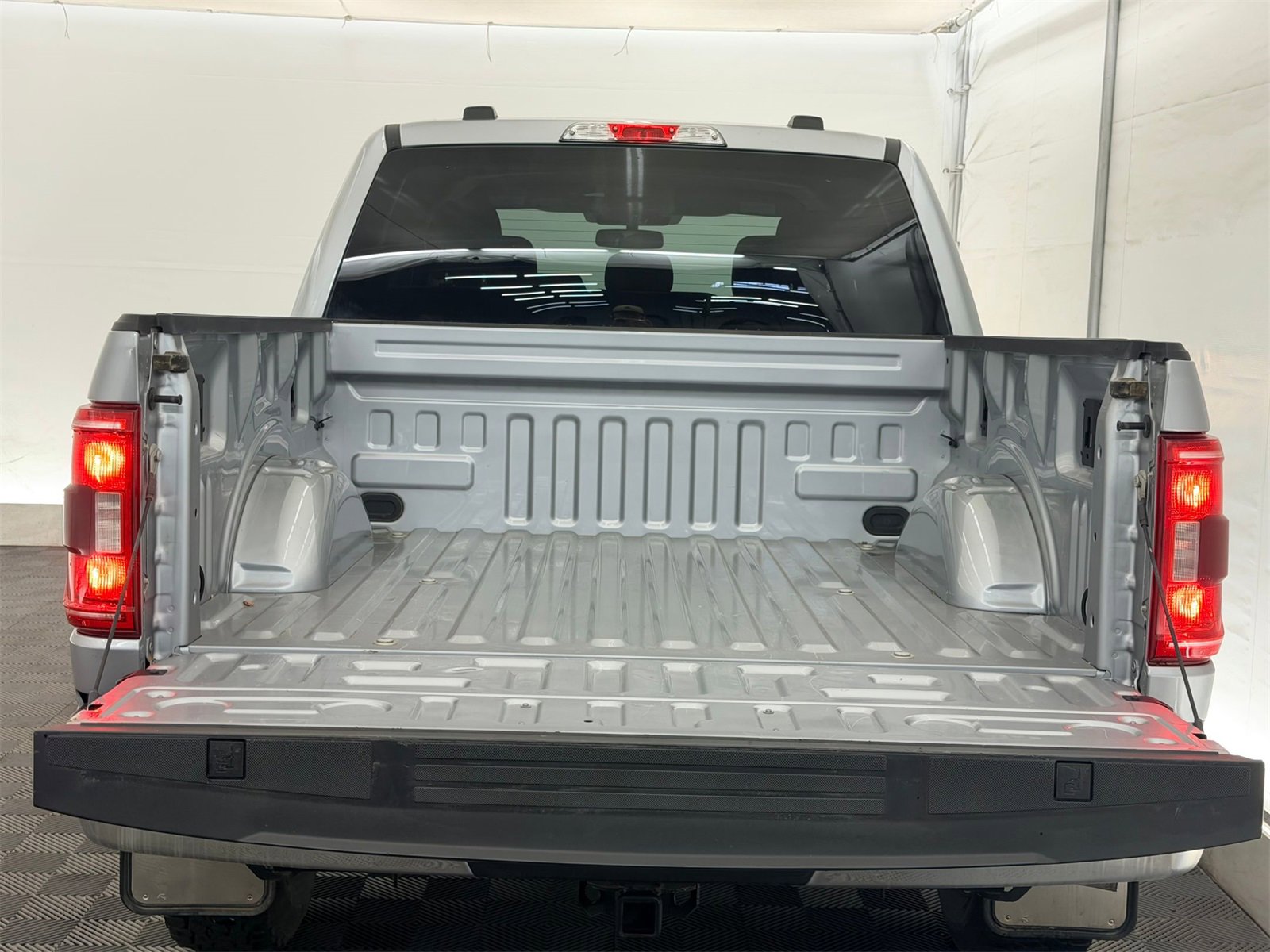 Thumbnail: 2023 Ford F-150 - 32