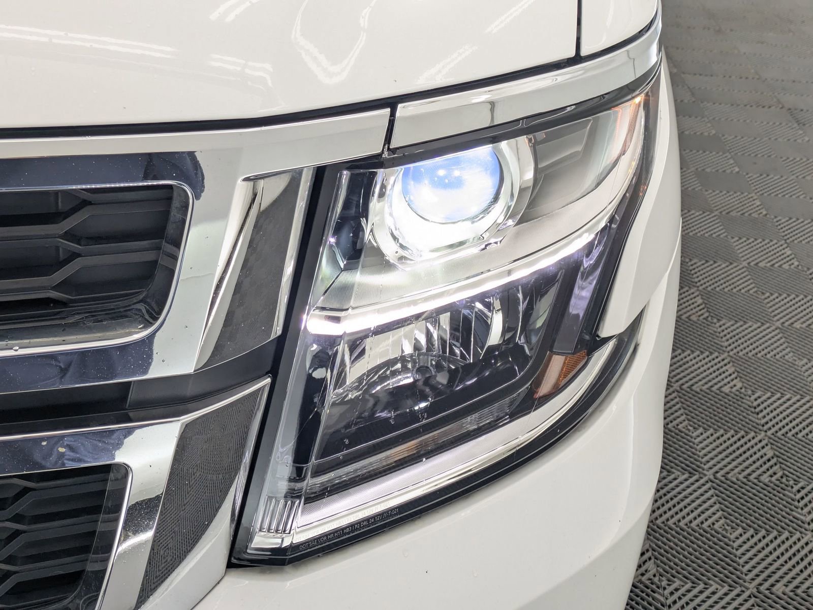 Thumbnail: 2015 Chevrolet Tahoe - 10