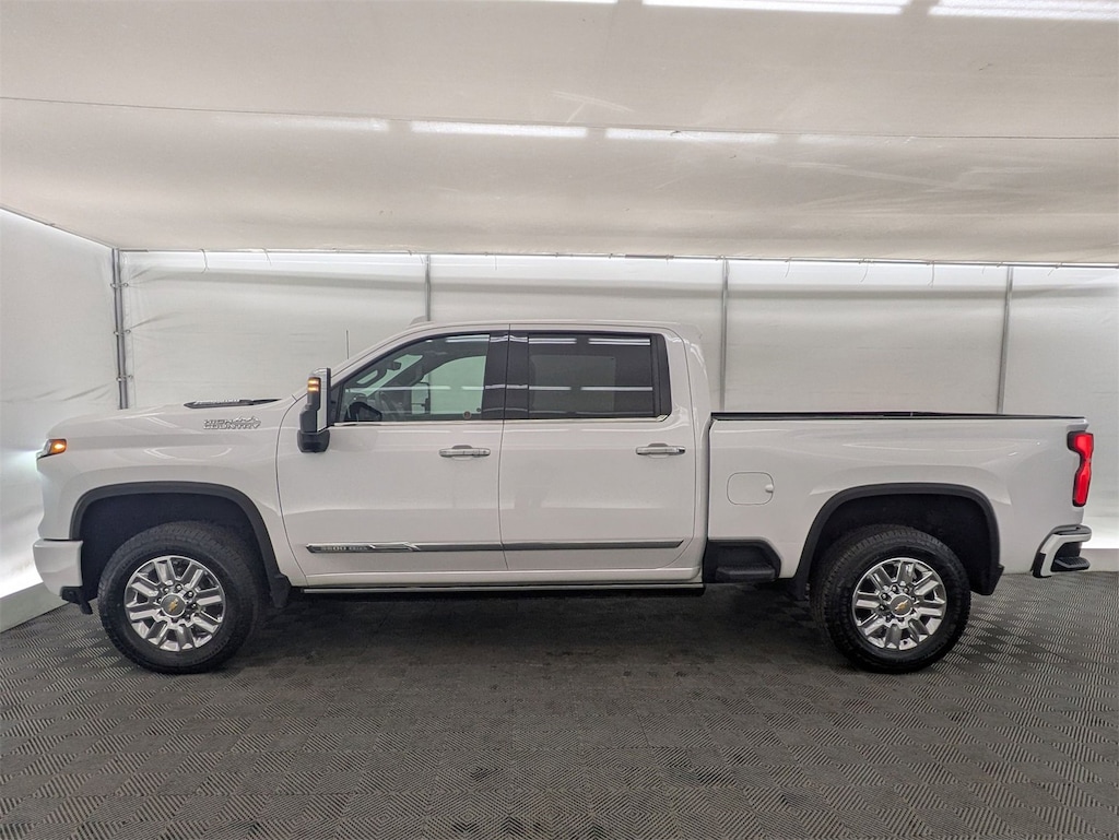 Used 2024 Chevrolet Silverado 3500 HD High Country Truck