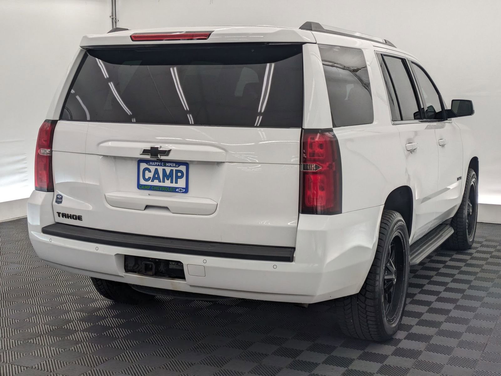 Thumbnail: 2015 Chevrolet Tahoe - 6