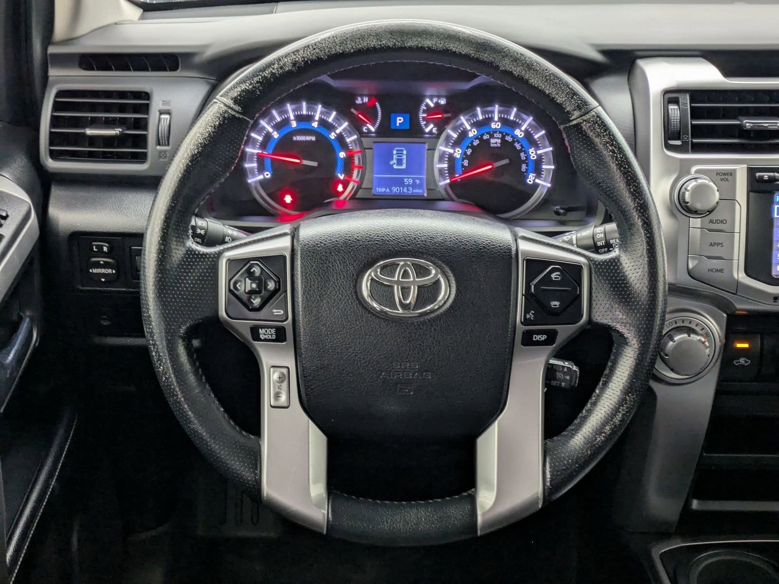 Thumbnail: 2016 Toyota 4Runner - 22