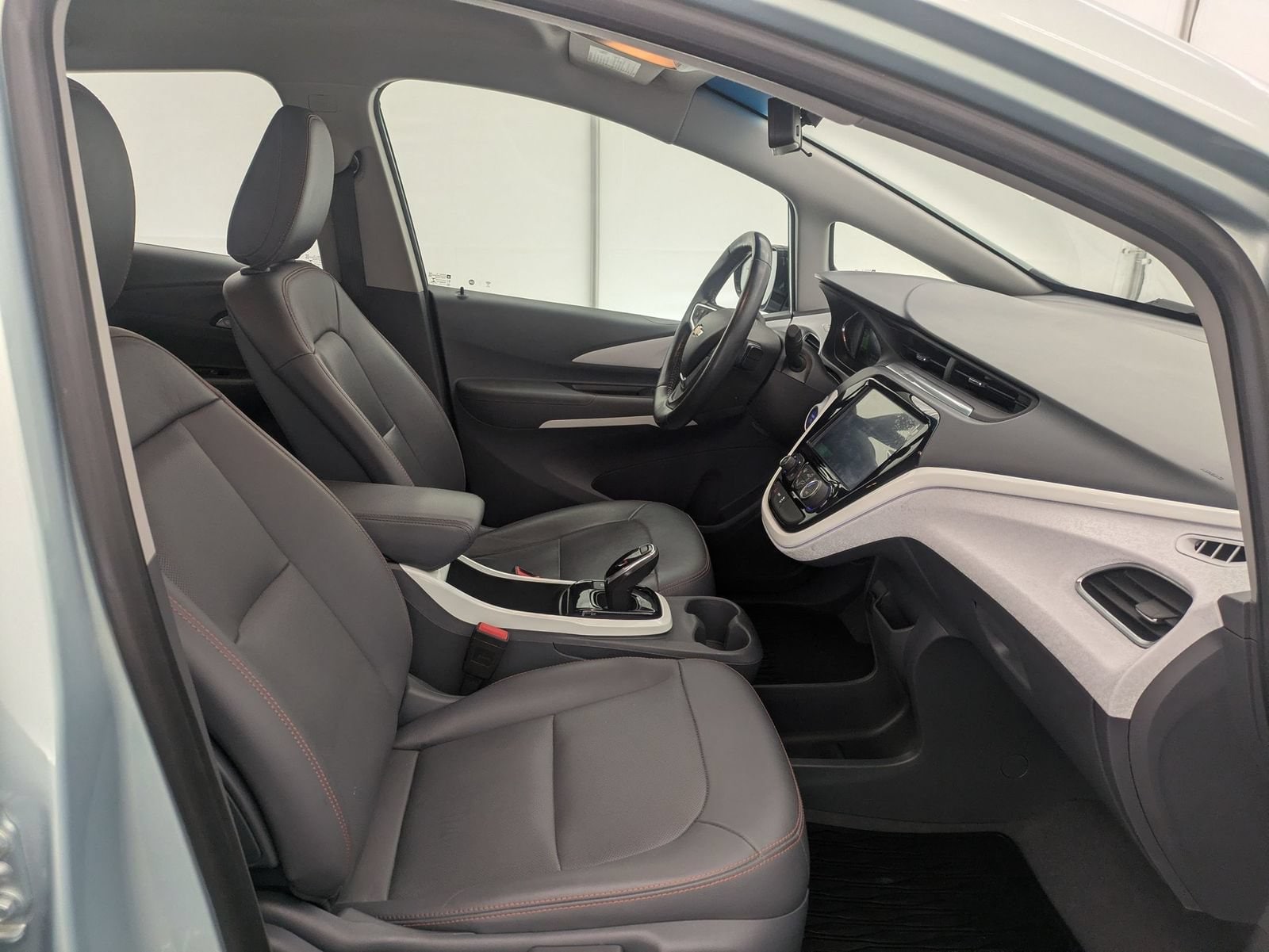Thumbnail: 2019 Chevrolet Bolt EV - 21