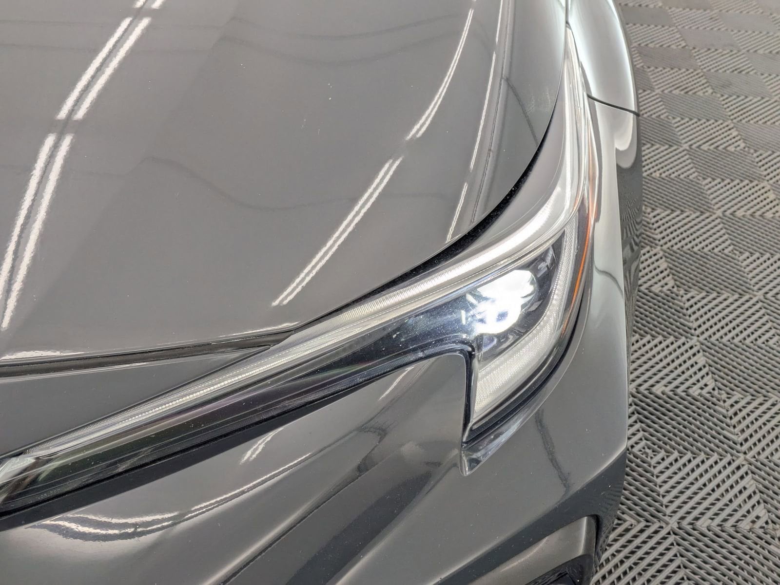 Thumbnail: 2023 Toyota Corolla - 9