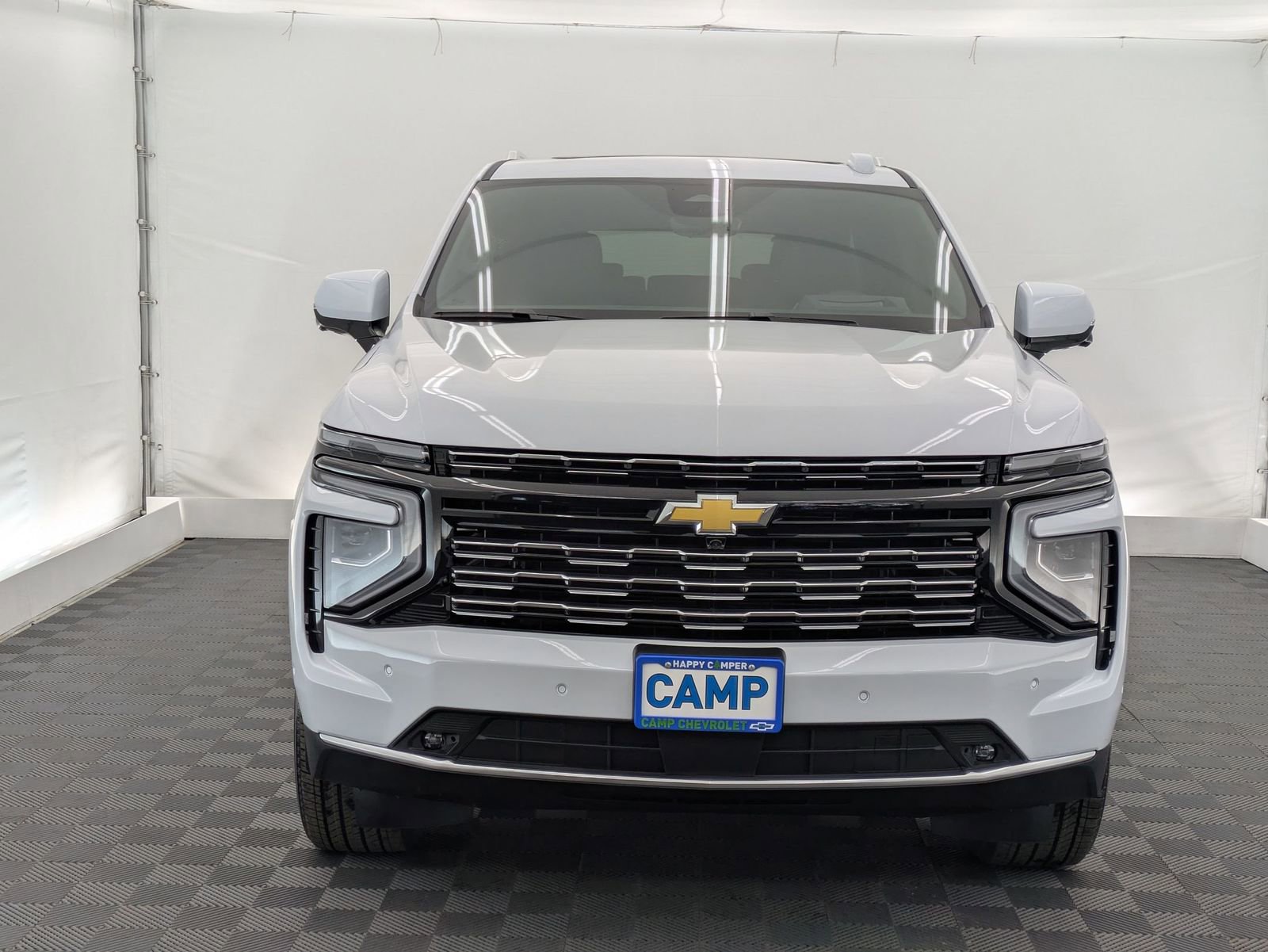 Thumbnail: 2026 Chevrolet Suburban - 9