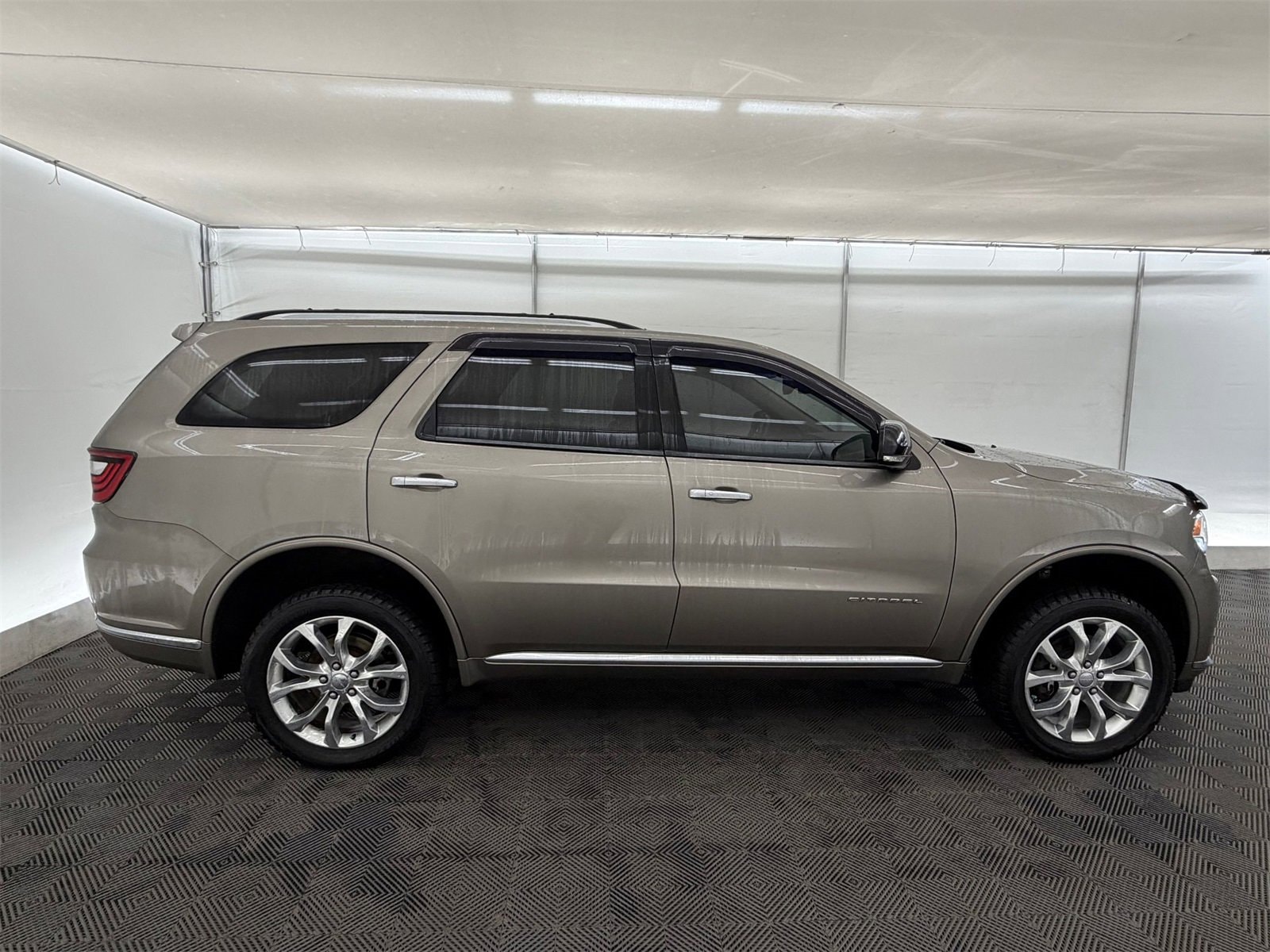 Thumbnail: 2016 Dodge Durango - 7