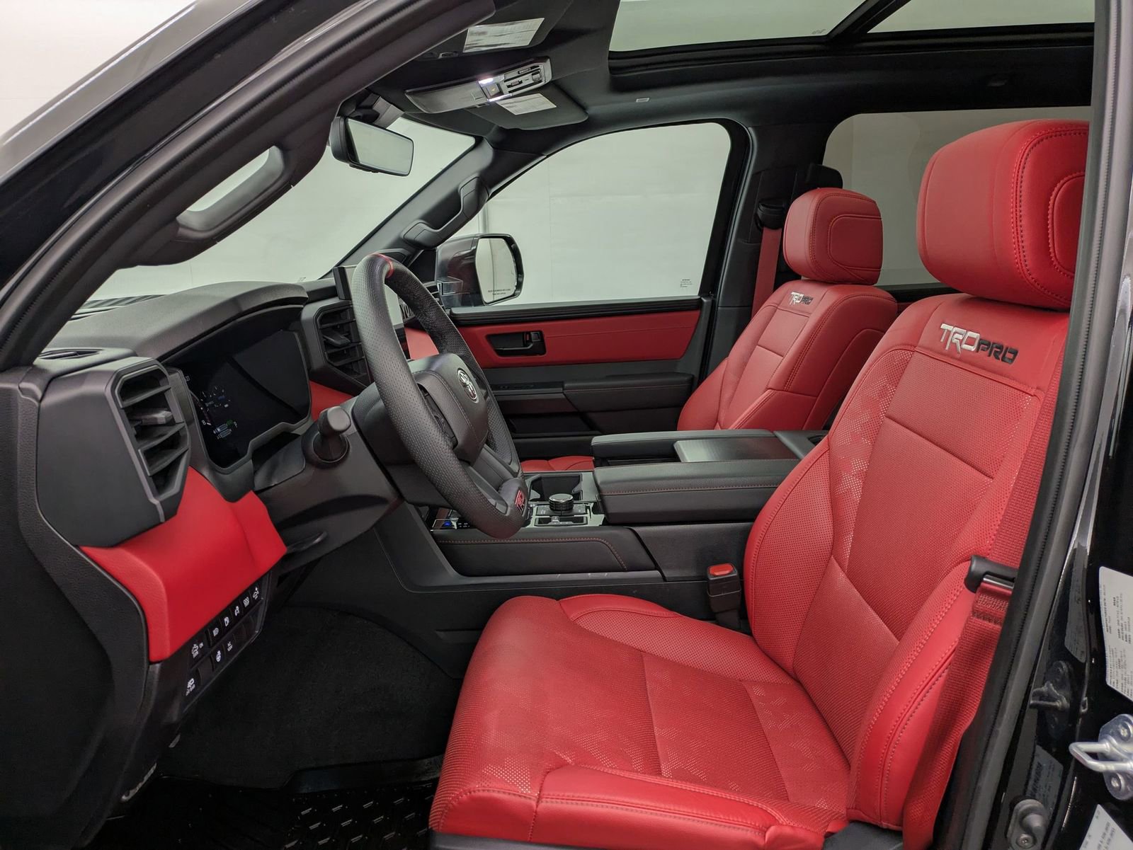 Thumbnail: 2025 Toyota Tundra - 16