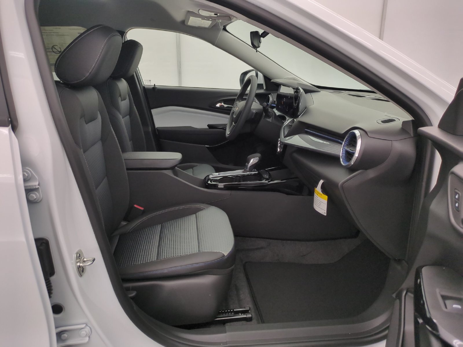2026 Chevrolet Trax LT - Photo 20