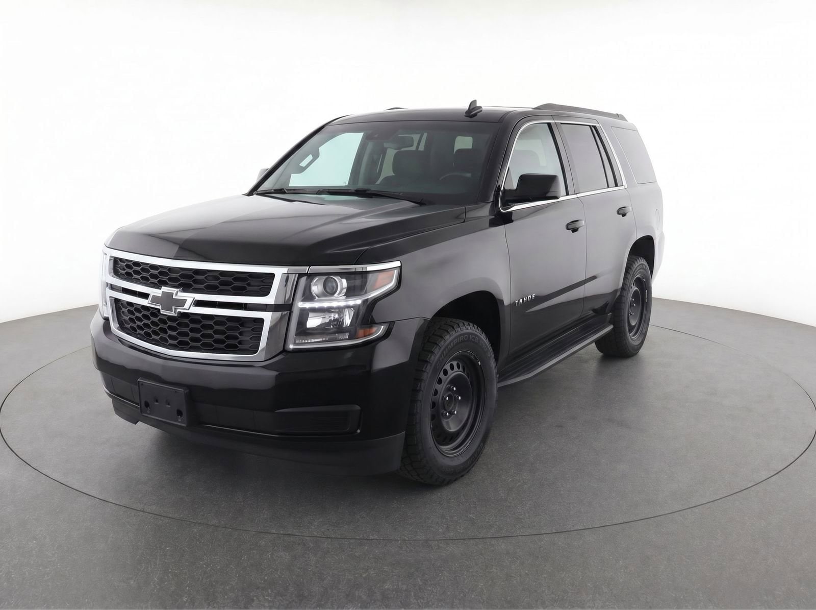 2018 Chevrolet Tahoe 4WD LS's photo