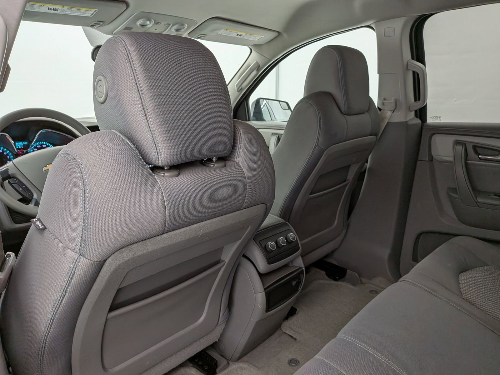 Thumbnail: 2013 Chevrolet Traverse - 18