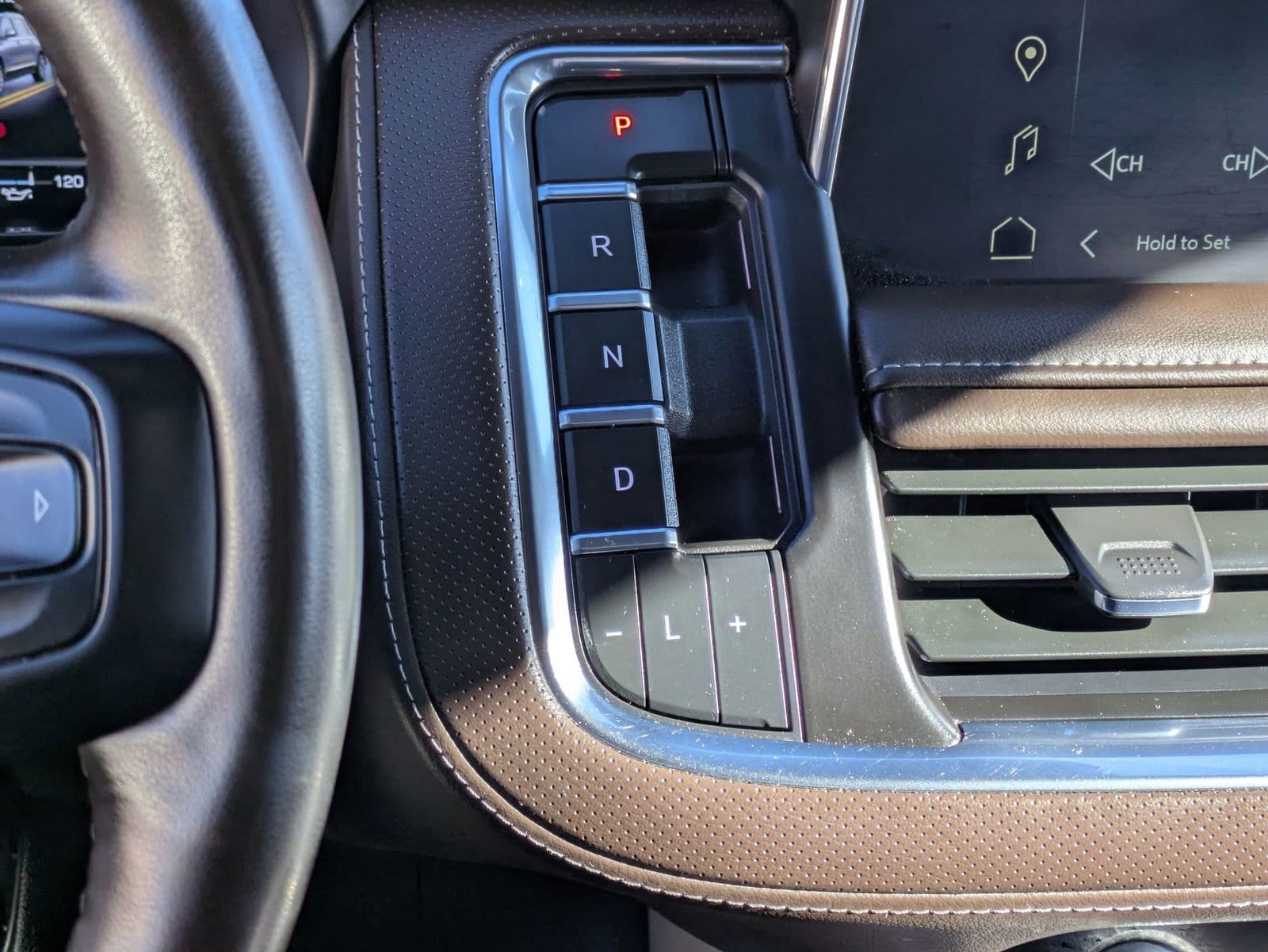 Thumbnail: 2024 GMC Yukon XL - 32