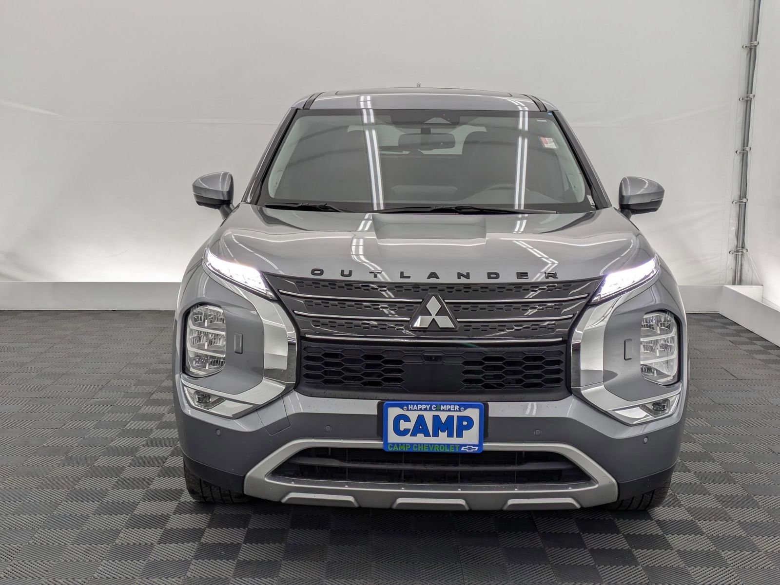 Thumbnail: 2023 Mitsubishi Outlander - 9