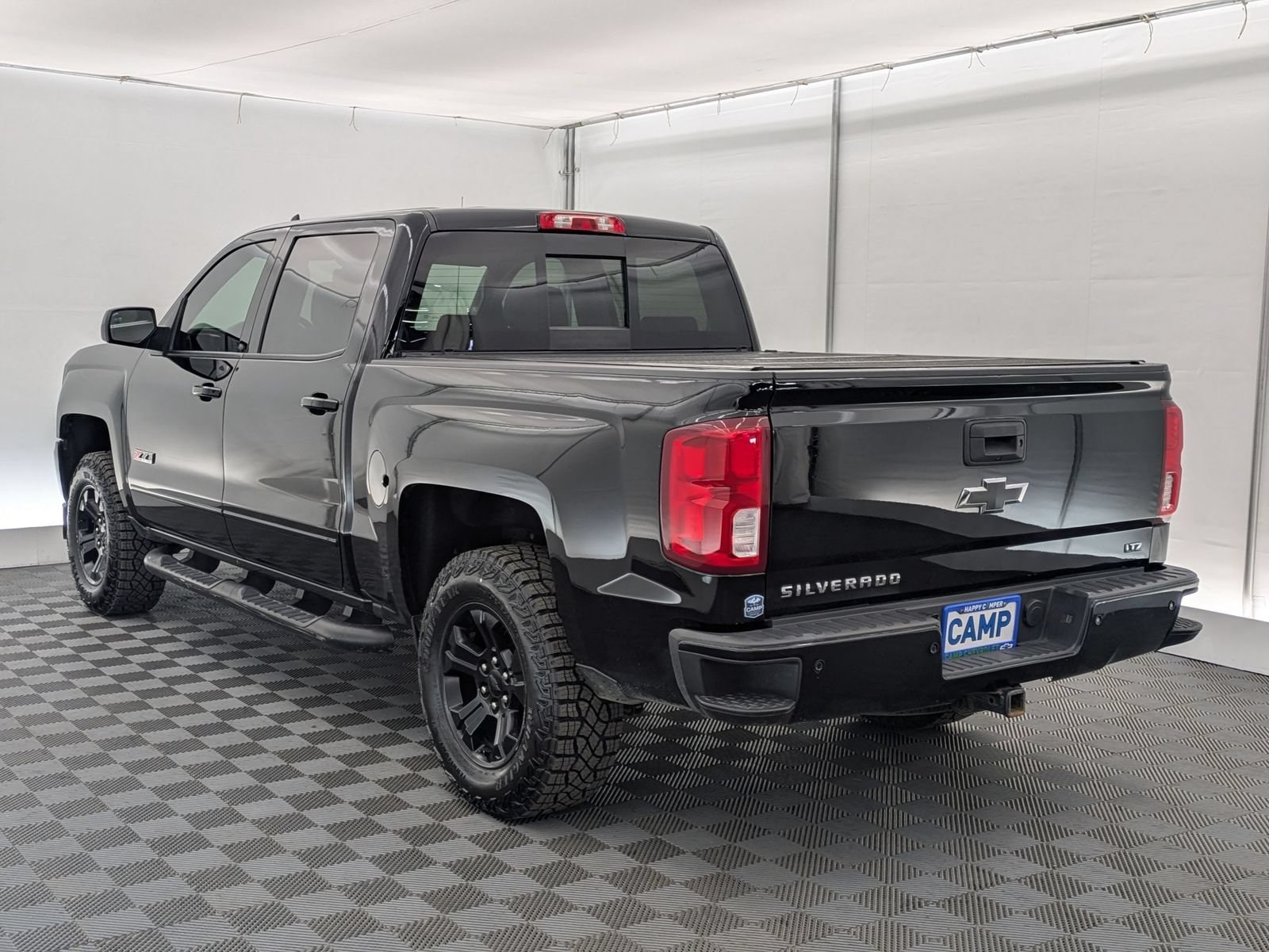Thumbnail: 2017 Chevrolet Silverado 1500 - 3