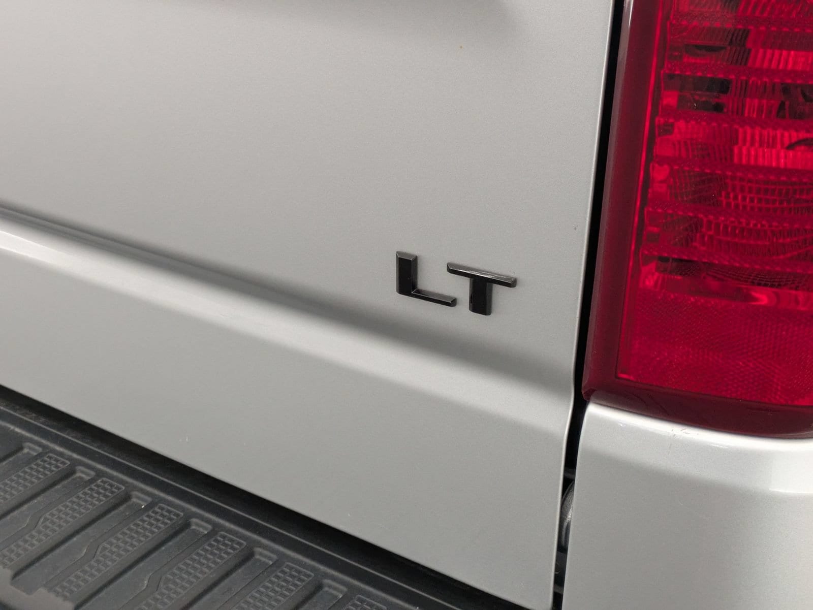 Thumbnail: 2021 Chevrolet Silverado 1500 - 12