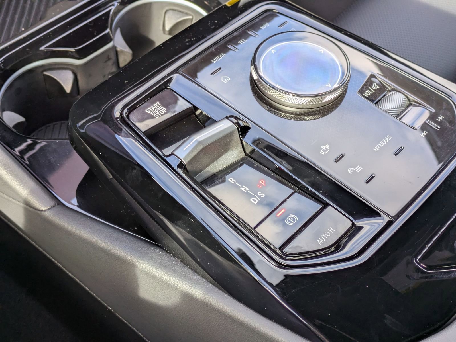 Thumbnail: 2025 BMW 5 Series - 33