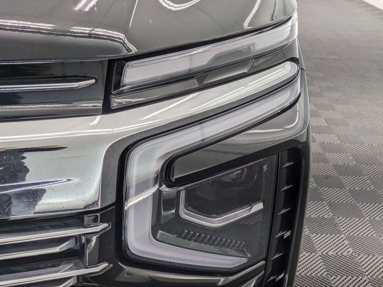Thumbnail: 2025 Chevrolet Tahoe - 9