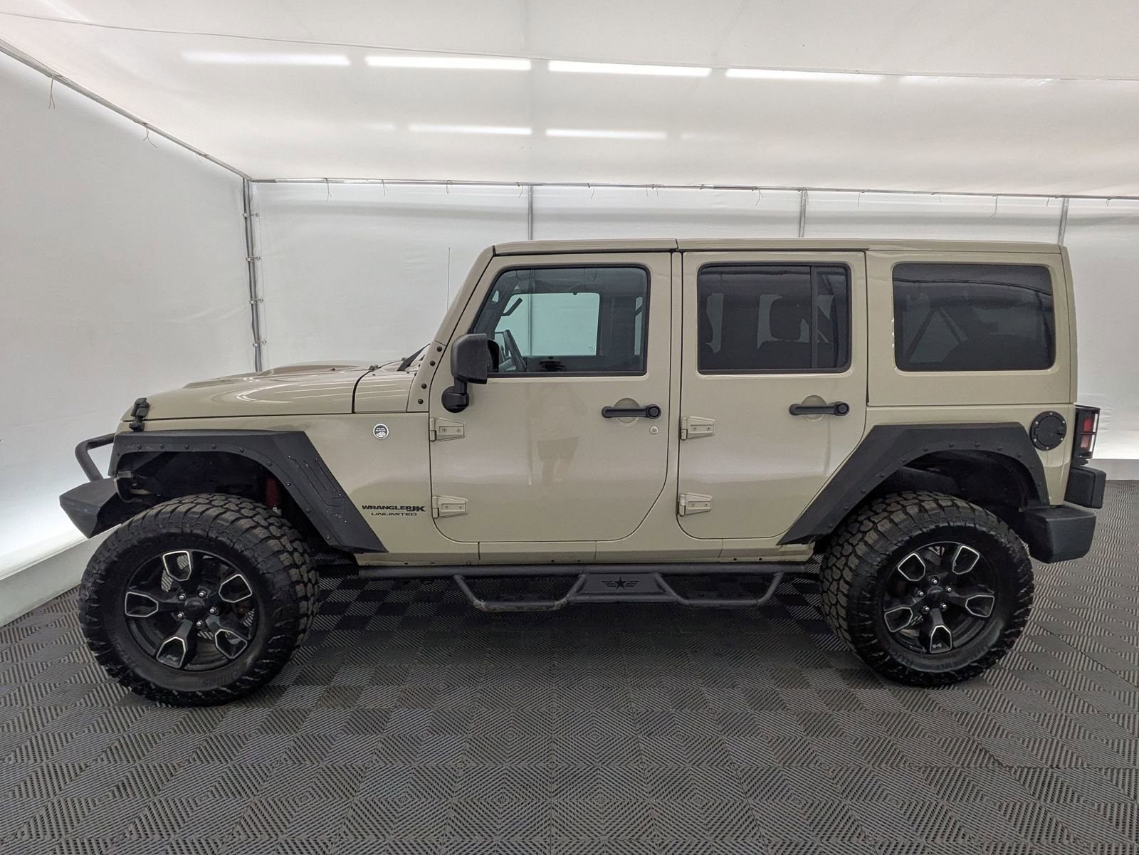 Thumbnail: 2018 Jeep Wrangler - 2