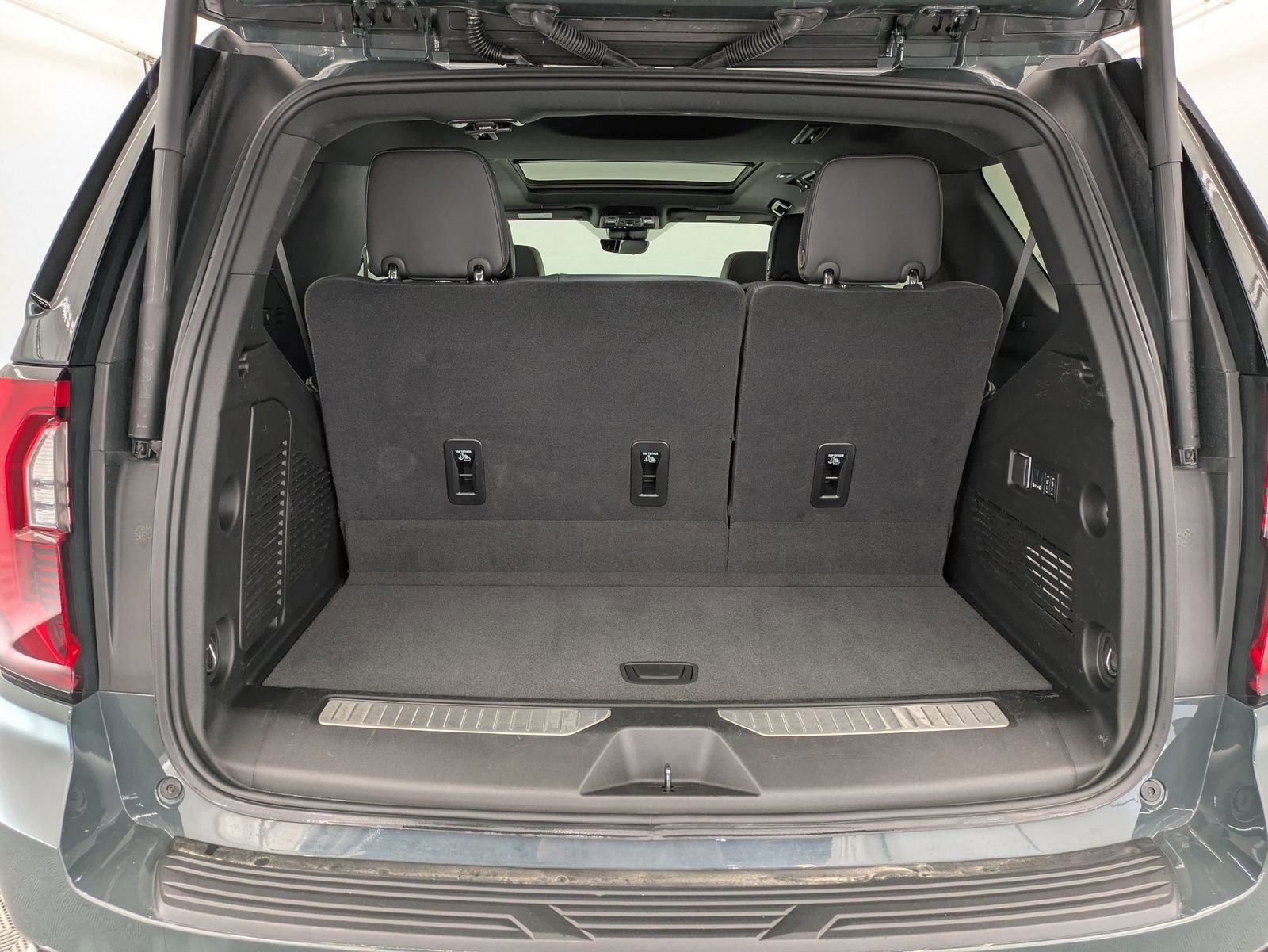 Thumbnail: 2025 GMC Yukon - 31
