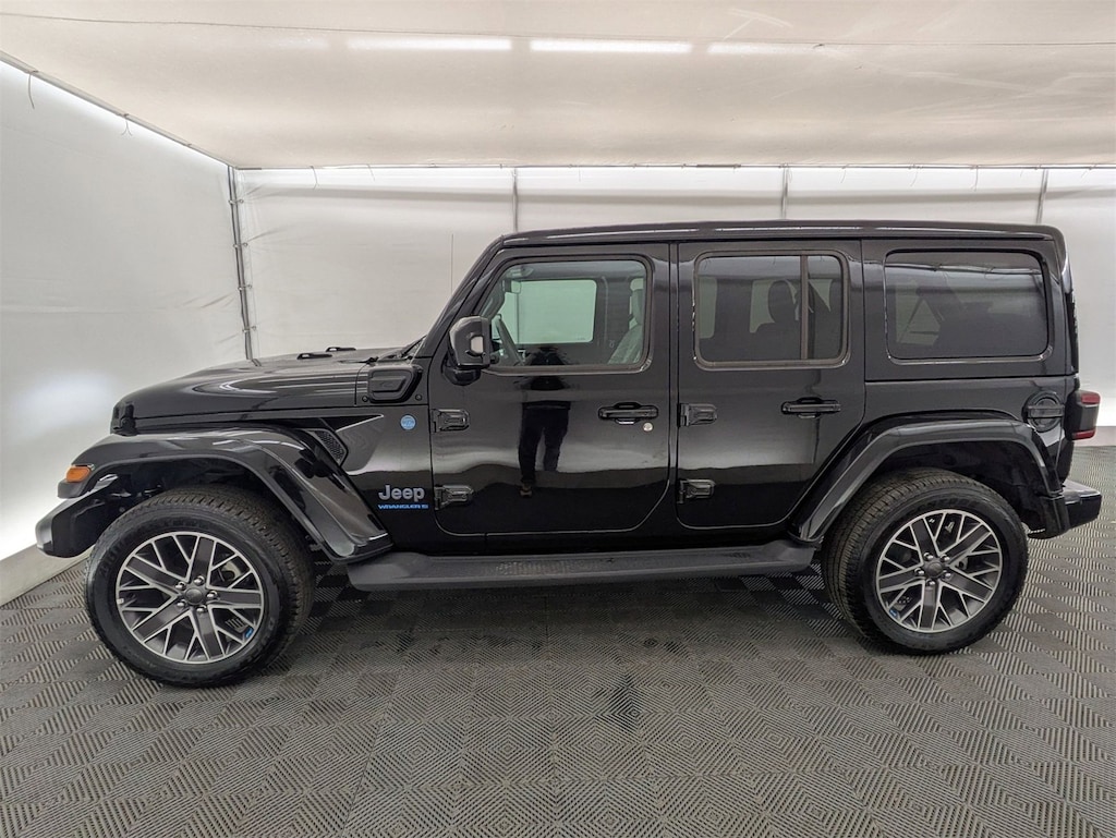 Used 2023 Jeep Wrangler 4xe Sahara High Altitude