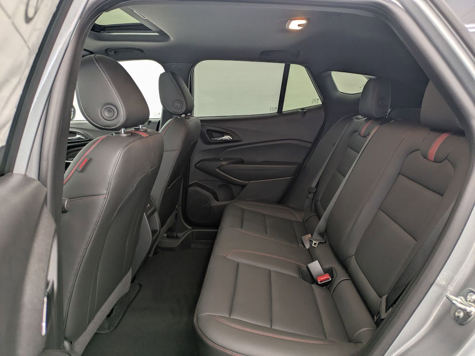 2026 Chevrolet Trax RS - Photo 21