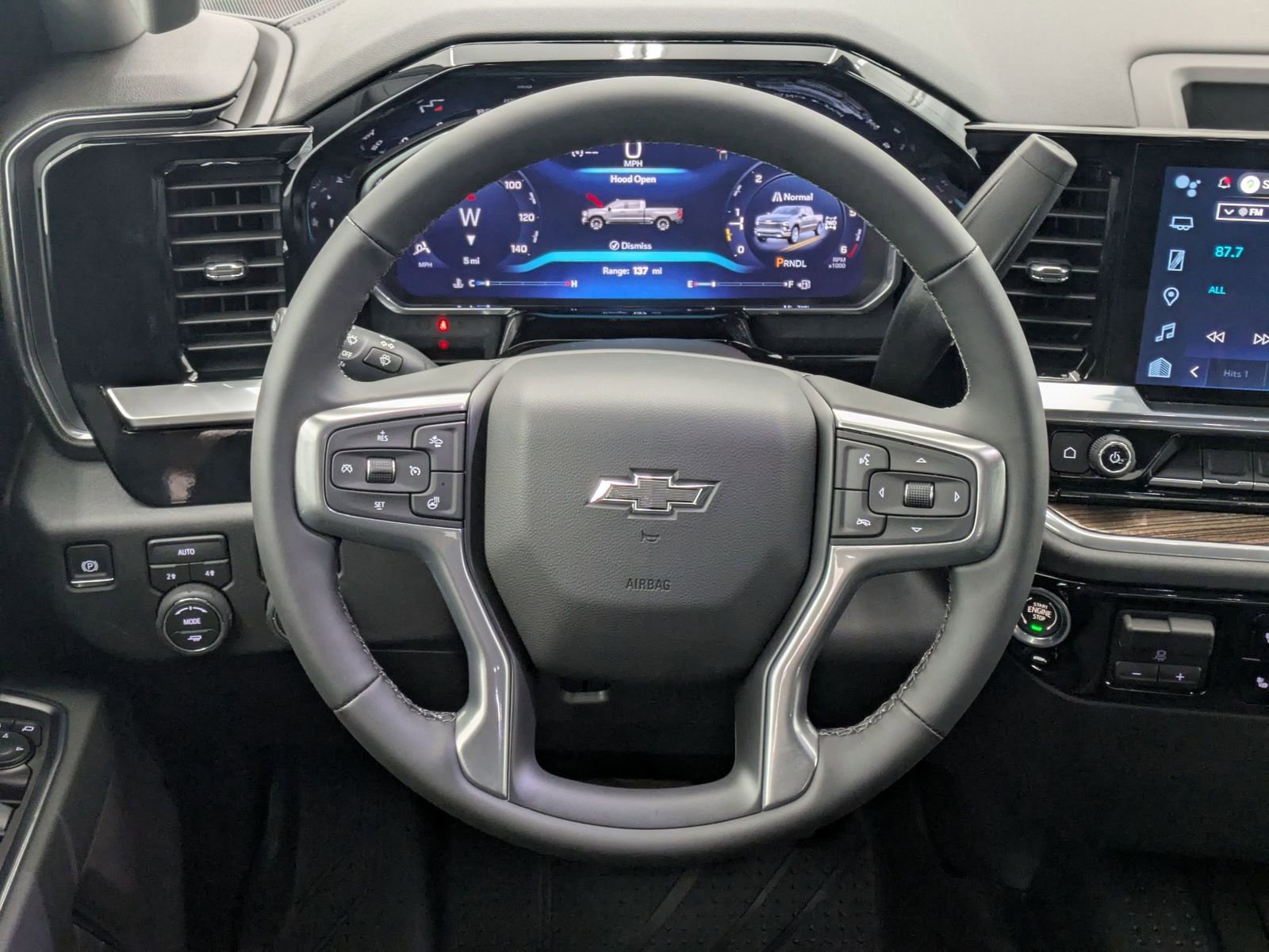Thumbnail: 2026 Chevrolet Silverado 1500 - 23