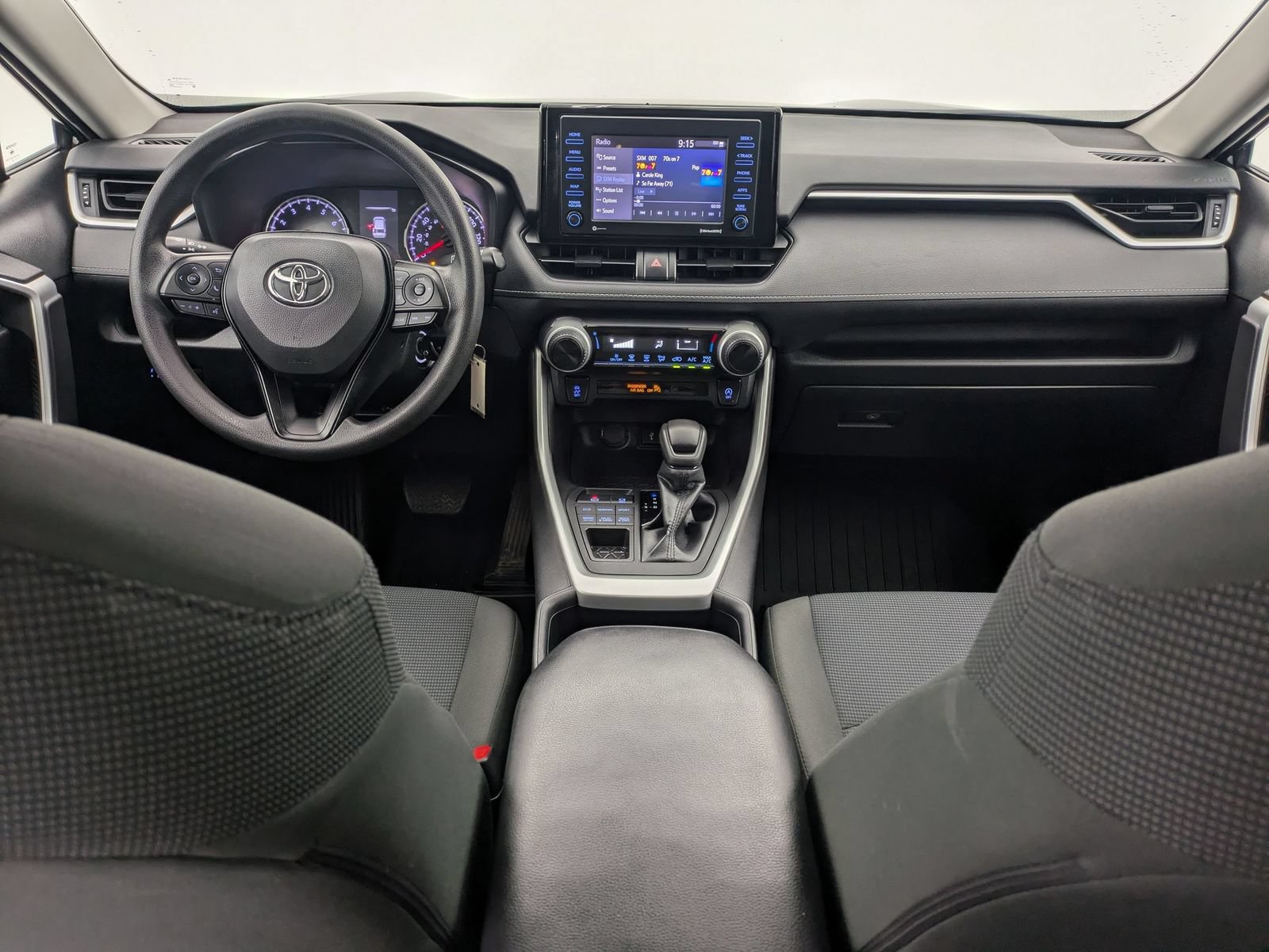 Thumbnail: 2022 Toyota RAV4 - 16