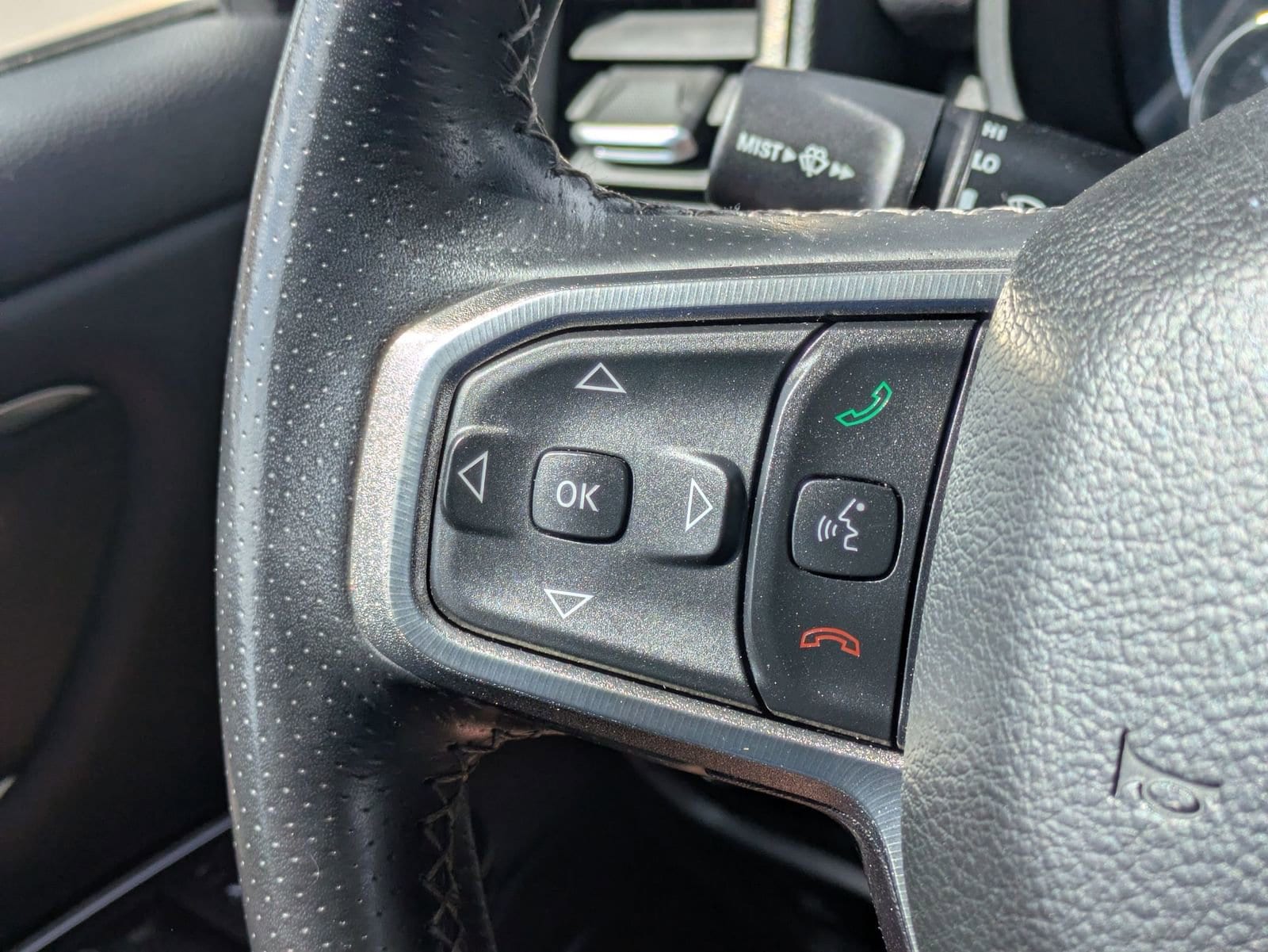 Thumbnail: 2022 RAM 1500 - 25