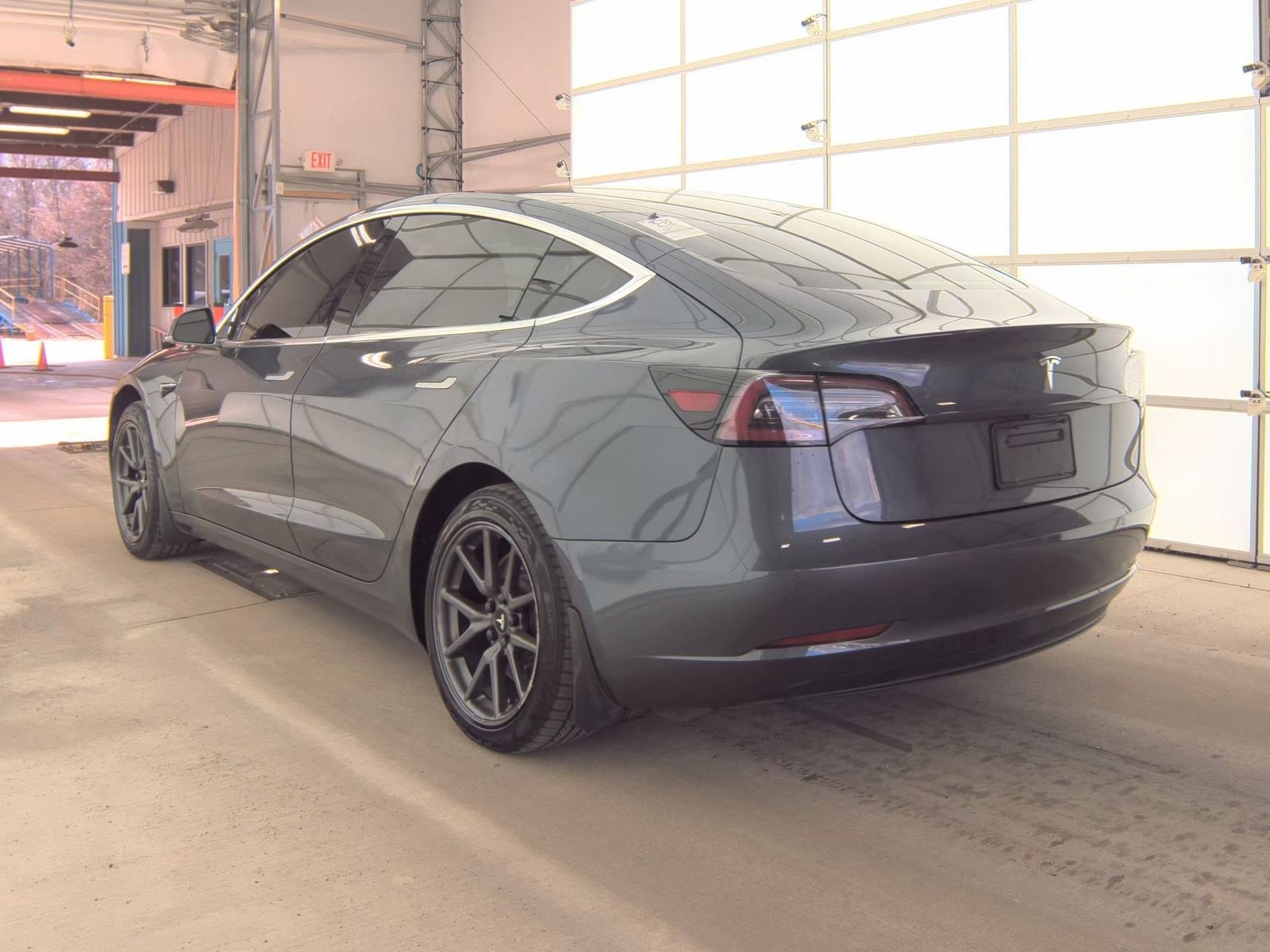 Used 2019 Tesla Model 3 Mid Range with VIN 5YJ3E1EAXKF434680 for sale in Spokane, WA
