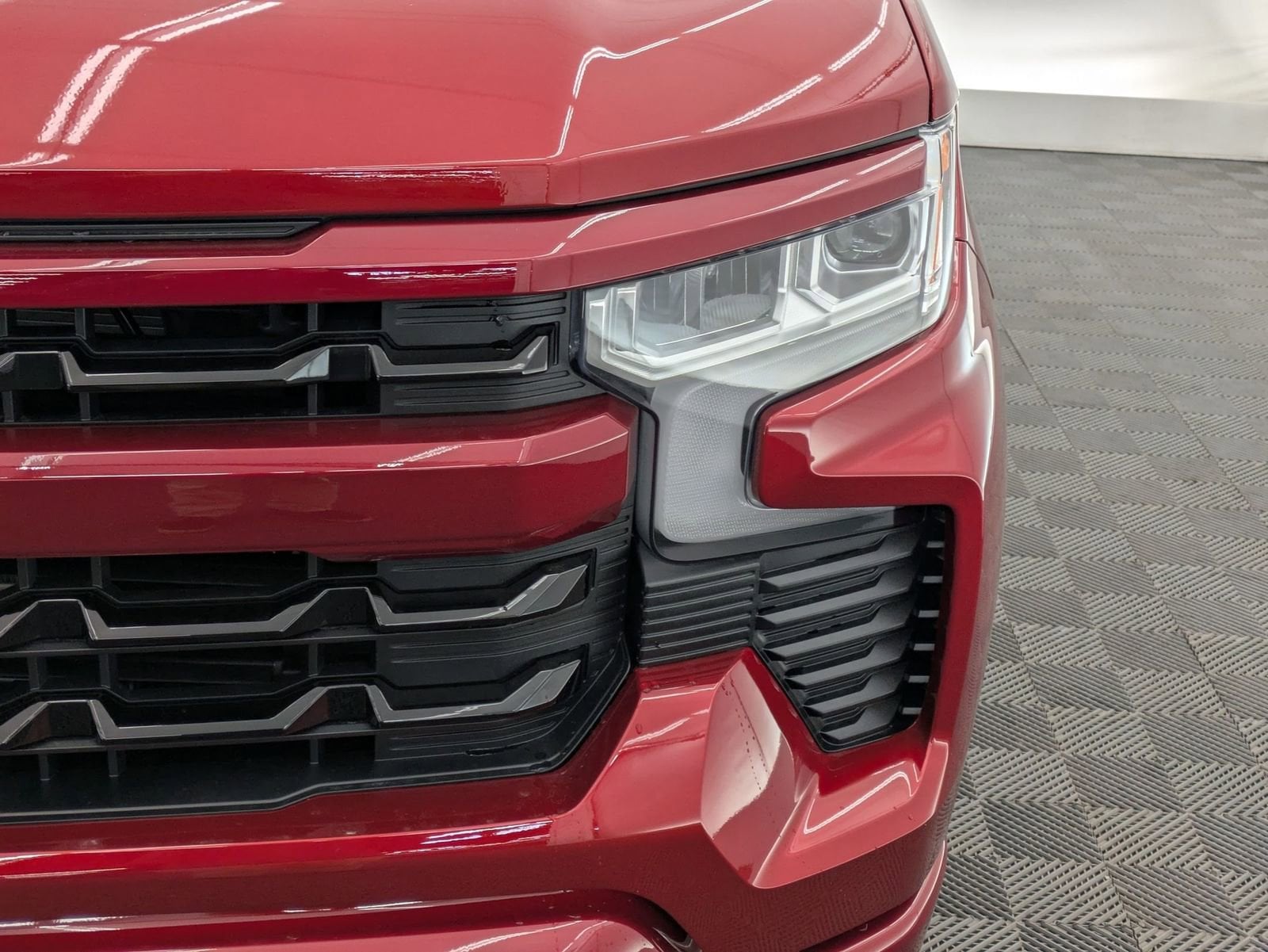 Thumbnail: 2026 Chevrolet Silverado 1500 - 10