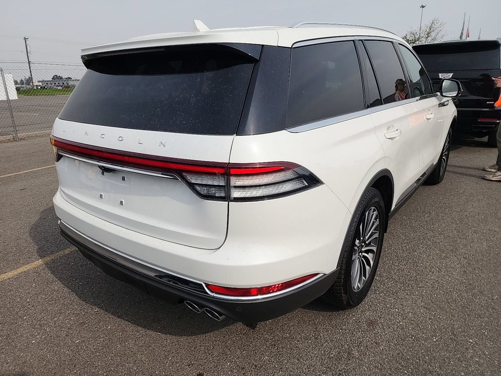 5LM5J7XC4PGL21027
