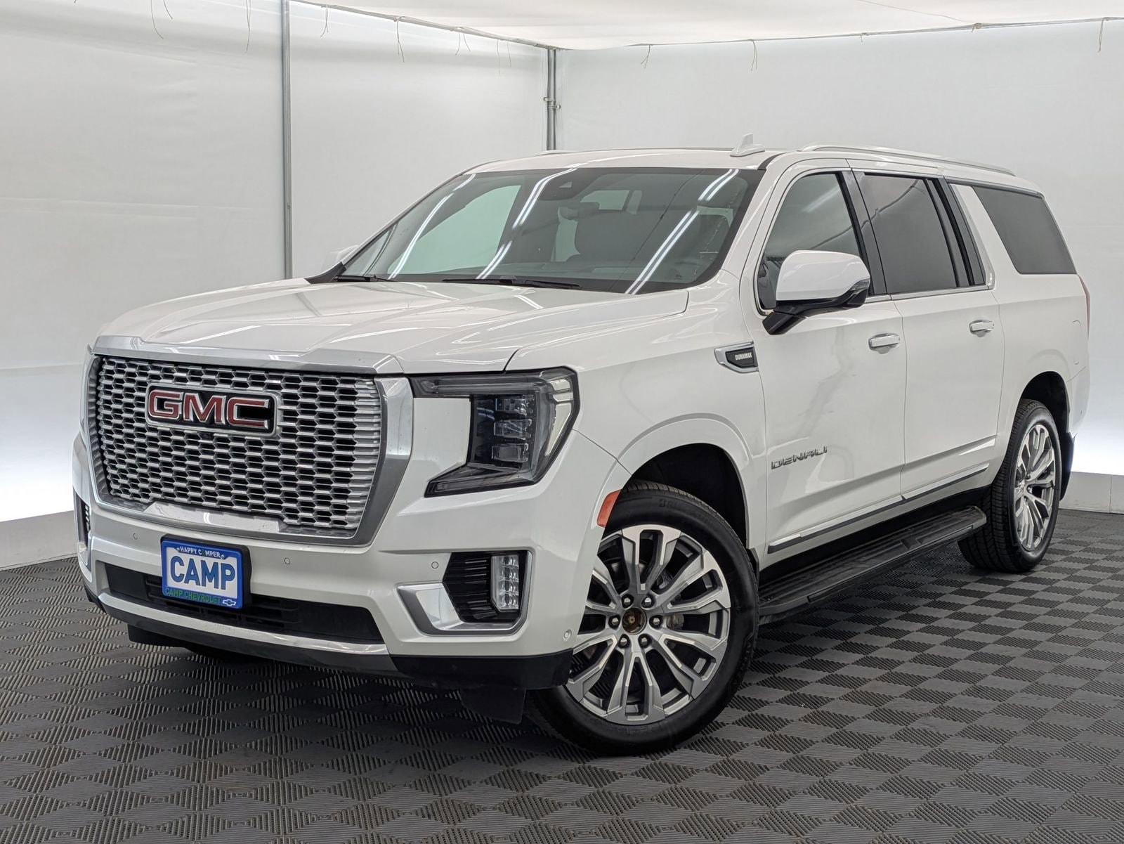 2023 GMC Yukon Denali's photo