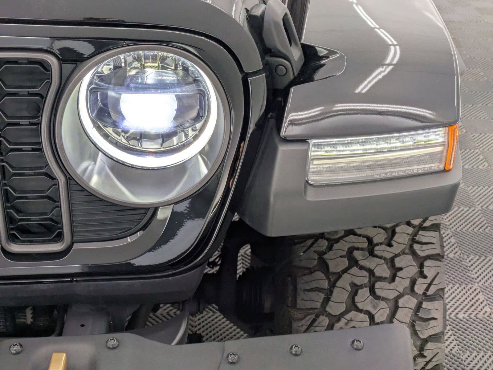 2024 Jeep Wrangler 4-Door Rubicon - Photo 10