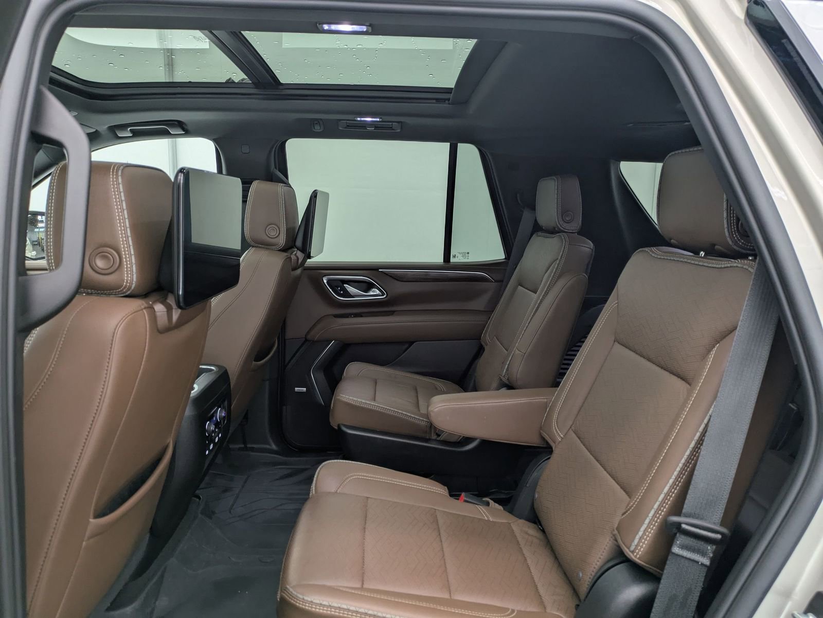 Thumbnail: 2024 Chevrolet Tahoe - 22